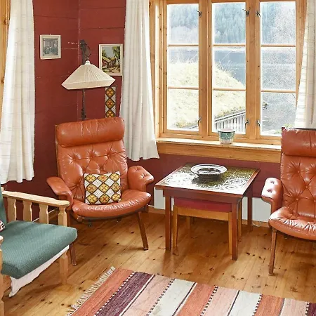 Three-bedroom Holiday In Semesterbostad